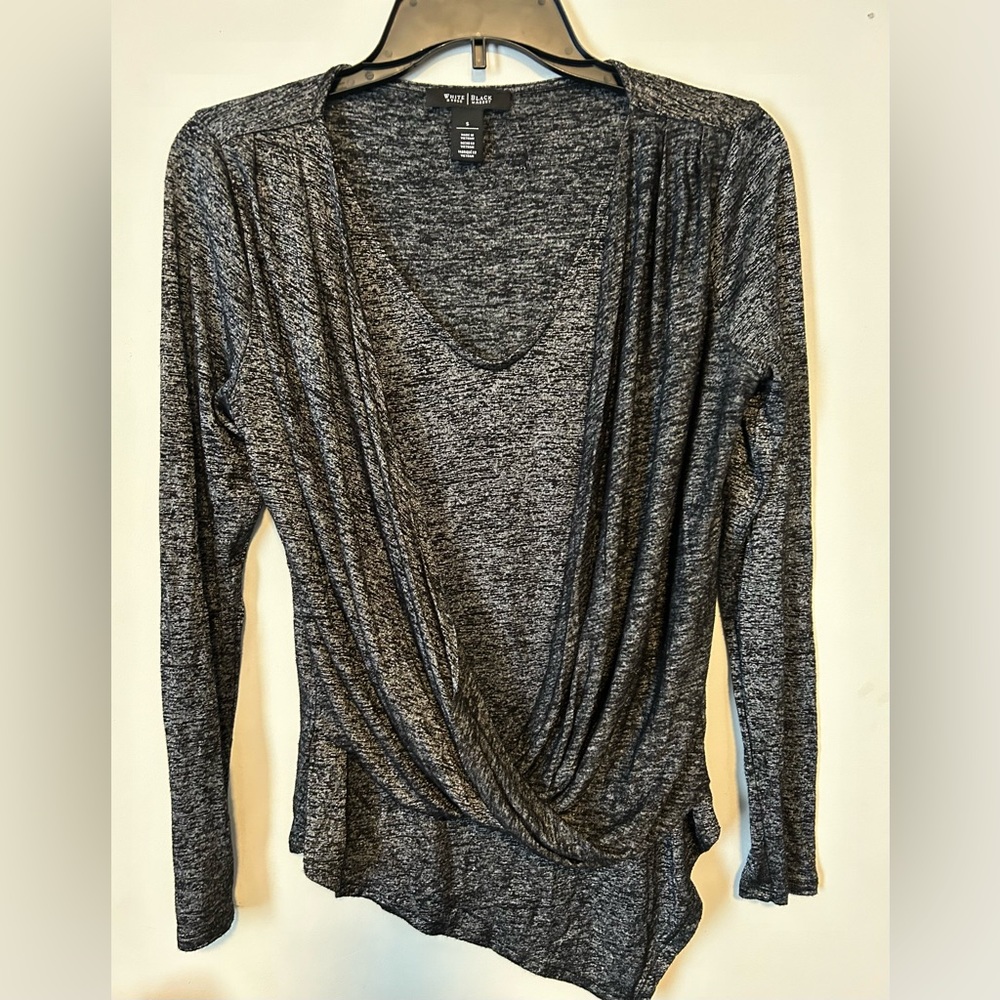 White House | Black Market Faux-Wrap Front Top Size small EUC